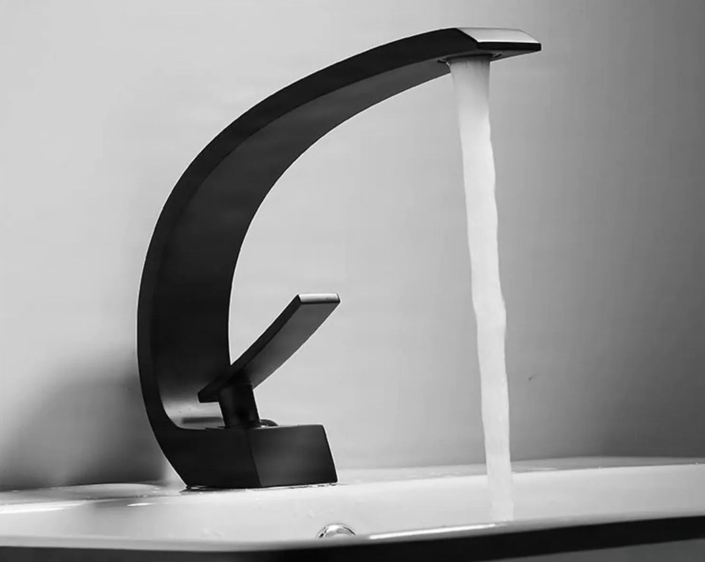 GB1424-zs: Rubinetto per lavabo EYN GB1424 con LED in più finiture, tra cui oro e nero opaco — Oro spazzolato