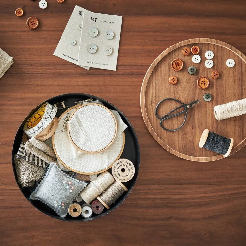 Scatola portaoggetti decorativa in metallo Rin - YAMAZAKI