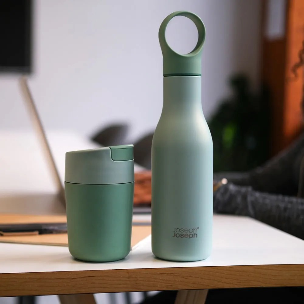 Bottiglia da viaggio in acciaio inox color menta 500 ml Loop - Joseph Joseph