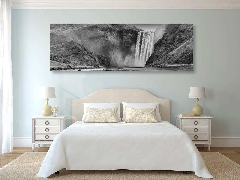 Stampa su tela – Cascata iconica in Islanda in bianco e nero