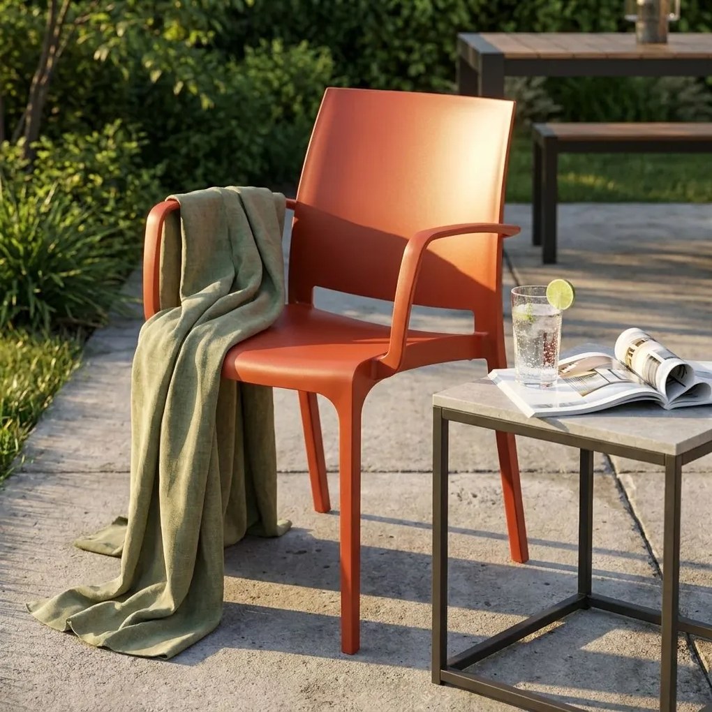 VOLGA - poltrona da giardino in plastica