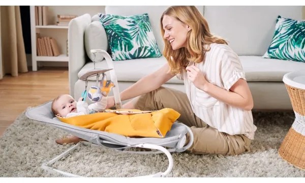 KINDERKRAFT - Dondolo vibrante per bambini con melodia FELIO 2 giallo