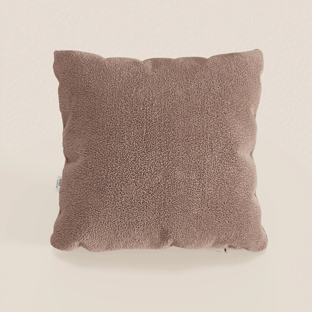 Favola cuscino disponibile in diversi colori realizzato in morbido bouclé impermeabile e smacchiabile T21.