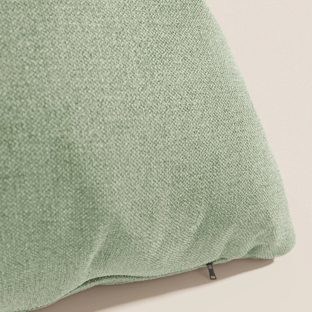 Strike cuscino disponibile in diversi colori realizzato in tessuto morbido smacchiabile, irrestringibile e pet-friendly T23