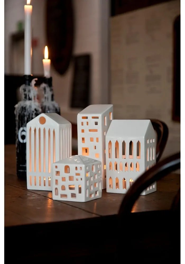 Portacandele in ceramica per tea light Urbania Lighthouse High Building - Kähler Design