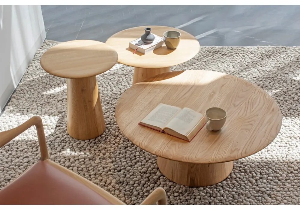 Tavolino rotondo in legno di quercia in colore naturale ø 80 cm Mushroom - Gazzda