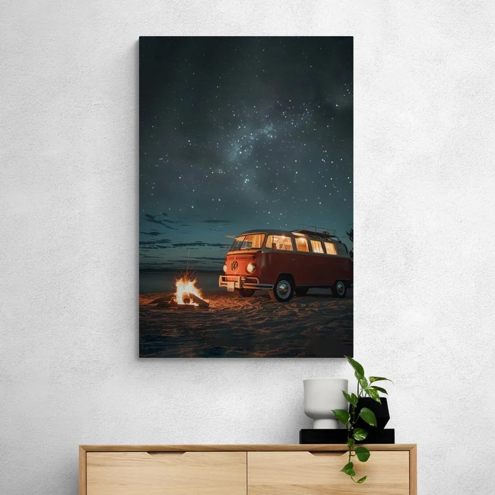 Stampa su tela – Falò sulla spiaggia sotto il cielo notturno - Volkswagen T1