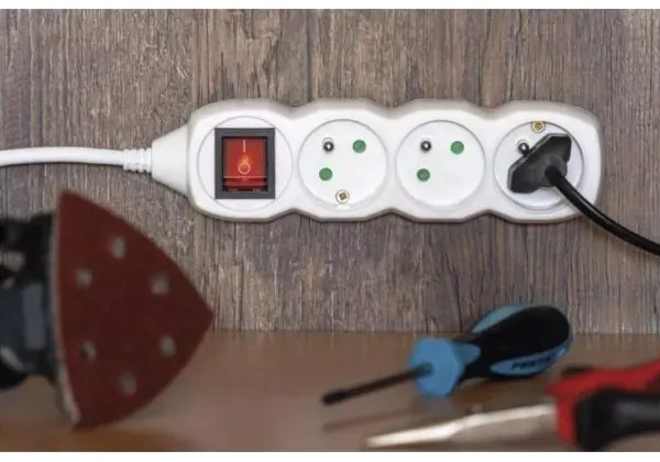 Cavo di prolunga con interruttore 3Z 3m bianco