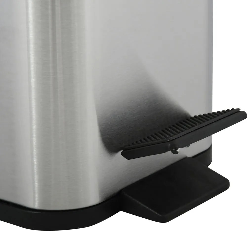 Cestino per la spazzatura color argento opaco in acciaio con pedale 5 l Erik – Spirella