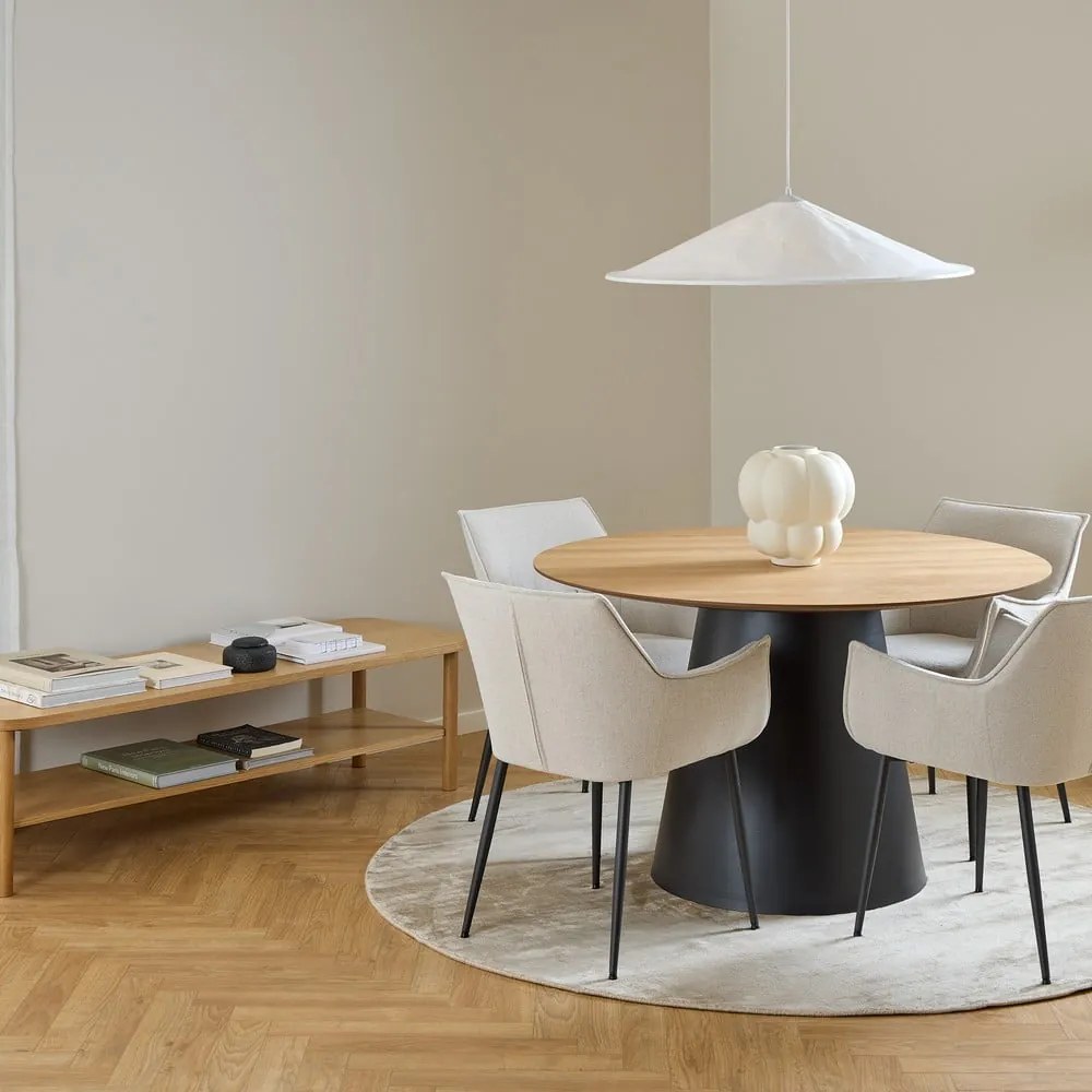 Sedia da pranzo color crema in imbottito Bonita – Actona