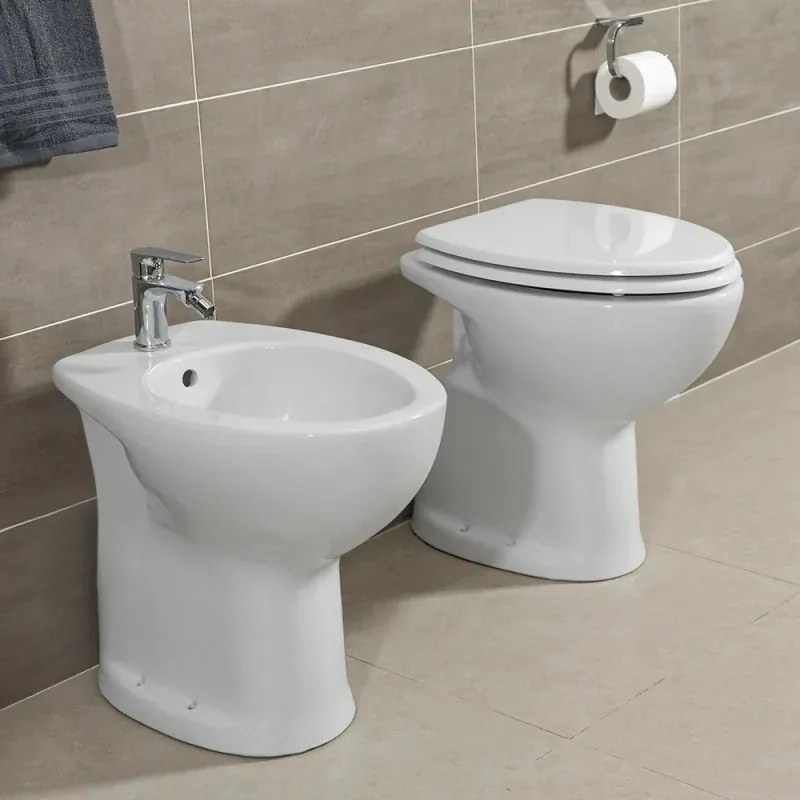 Bidet per anziani e disabili con altezza 49 cm e foro per rubinetto