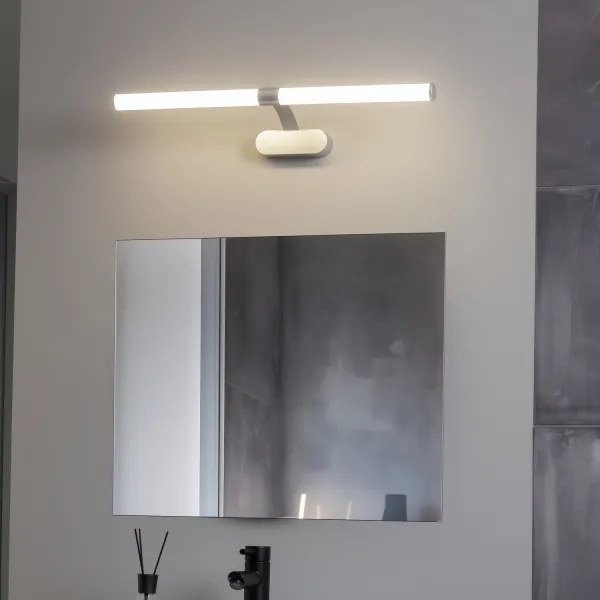 Brilagi - Lampada LED per specchio da bagno TUBEO LED/8W/230V 60 cm IP44 argento