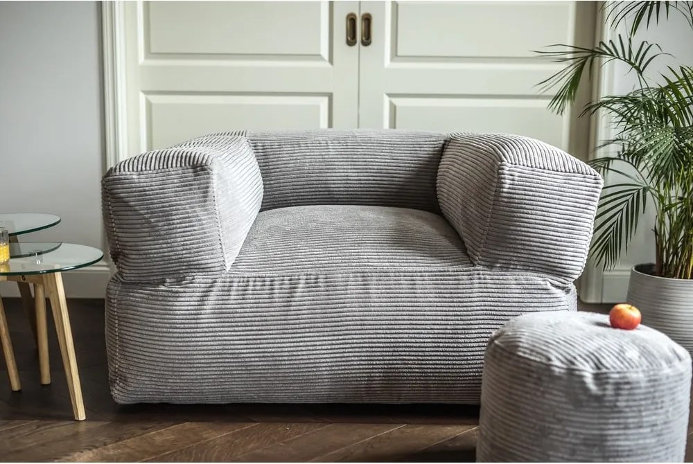 Puof a sacco color mattone con rivestimento in velluto a coste MooG – SLOWDOWN