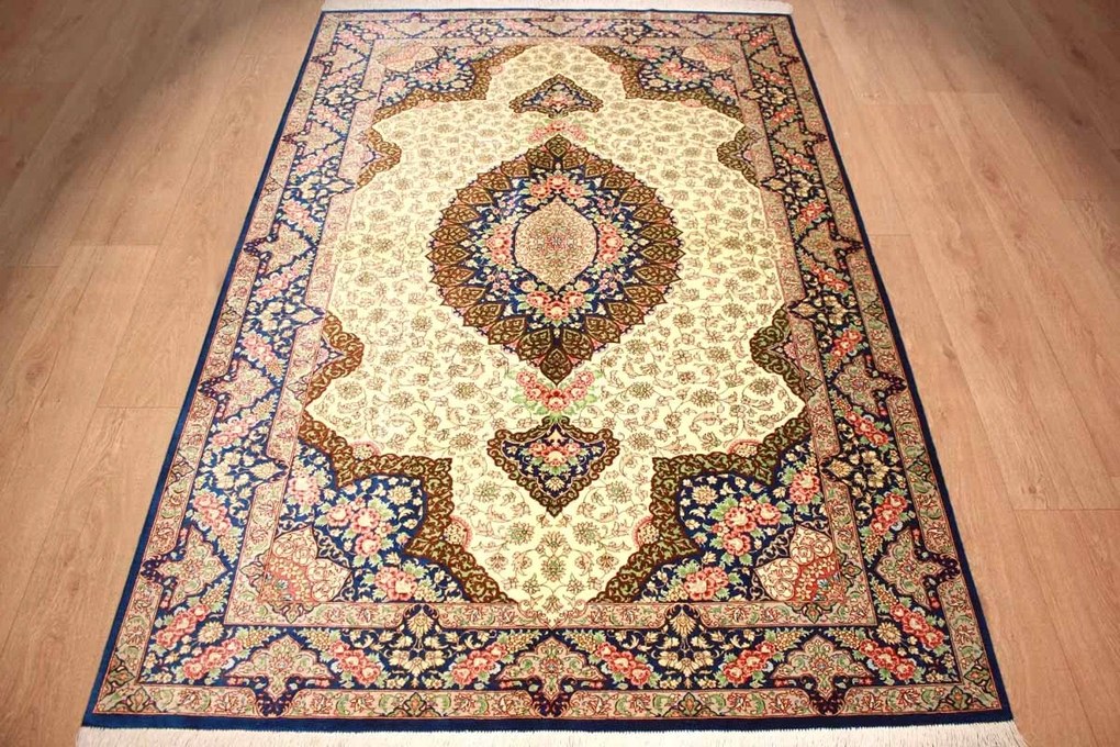 Ghom Tappeto 140 x 200 (Iran) Annodato A Mano