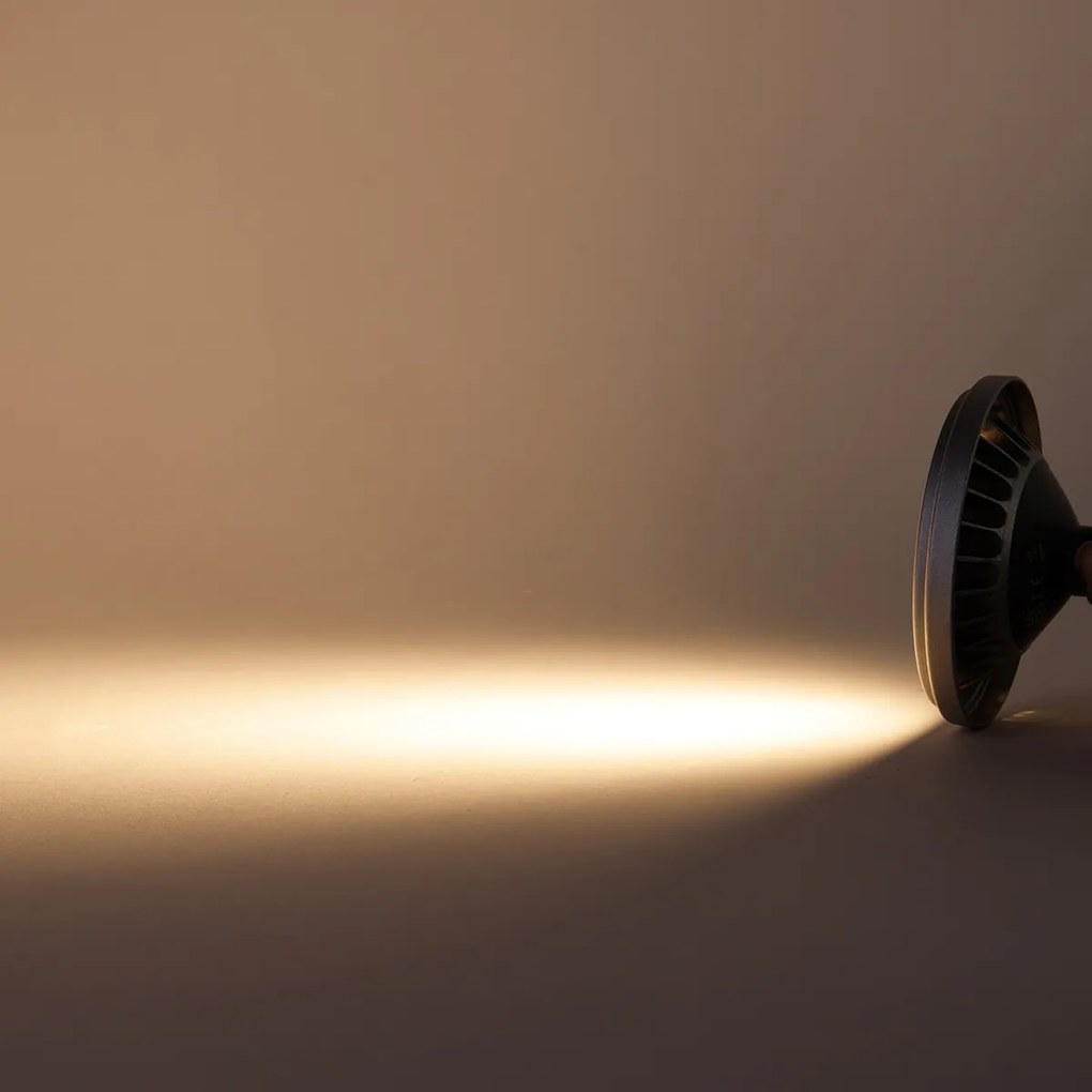 Lampadina LED GU10 AR111 8W 750lm 3000K