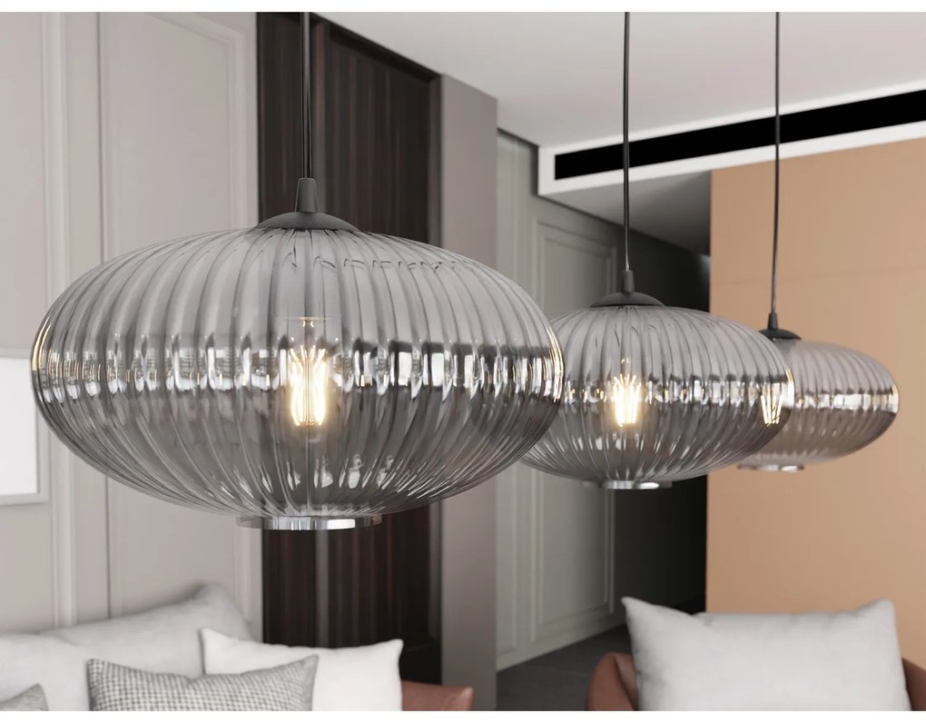 Lampadario 3 Luci Iris In Acciaio Nero Paralume Plissettato Fumè