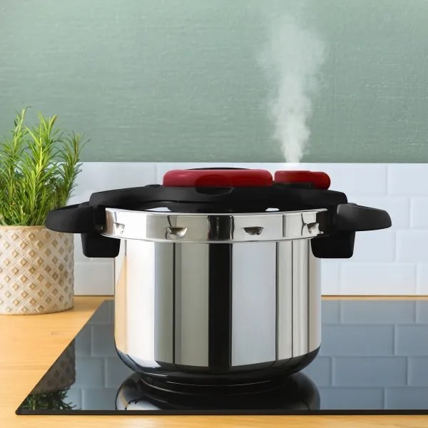 Tefal - Pentola a pressione CLIPSO MINUT EASY 9 l