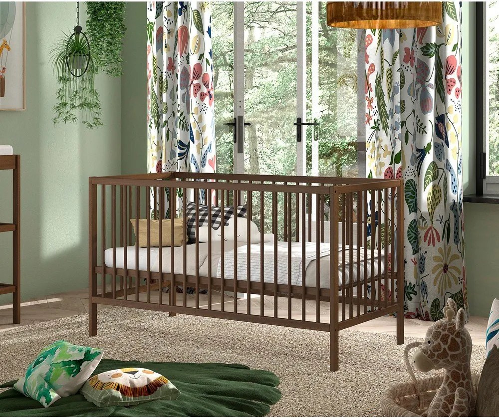 Lettino marrone in faggio massiccio con sponde rimovibili/con altezza regolabile 70x140 cm Dino – Vipack