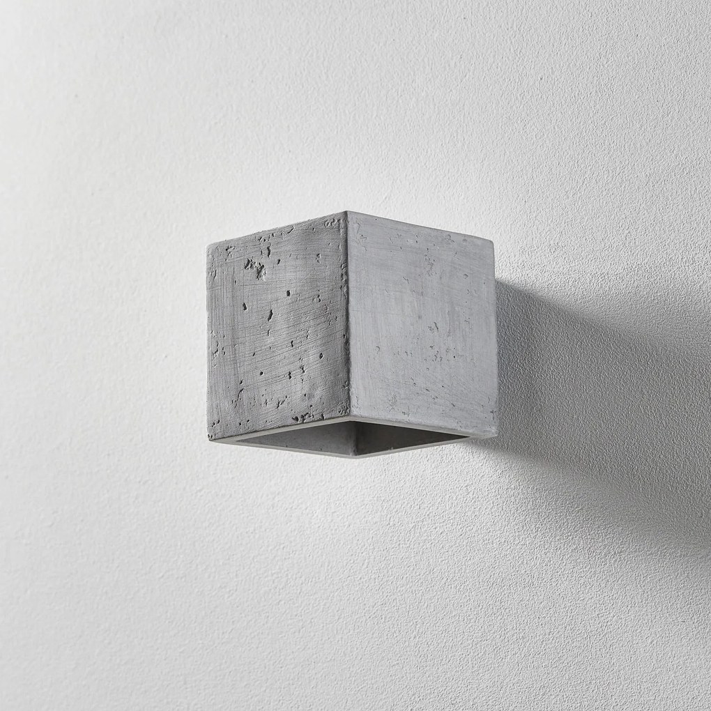 Euluna Applique Ara a cubo di cemento