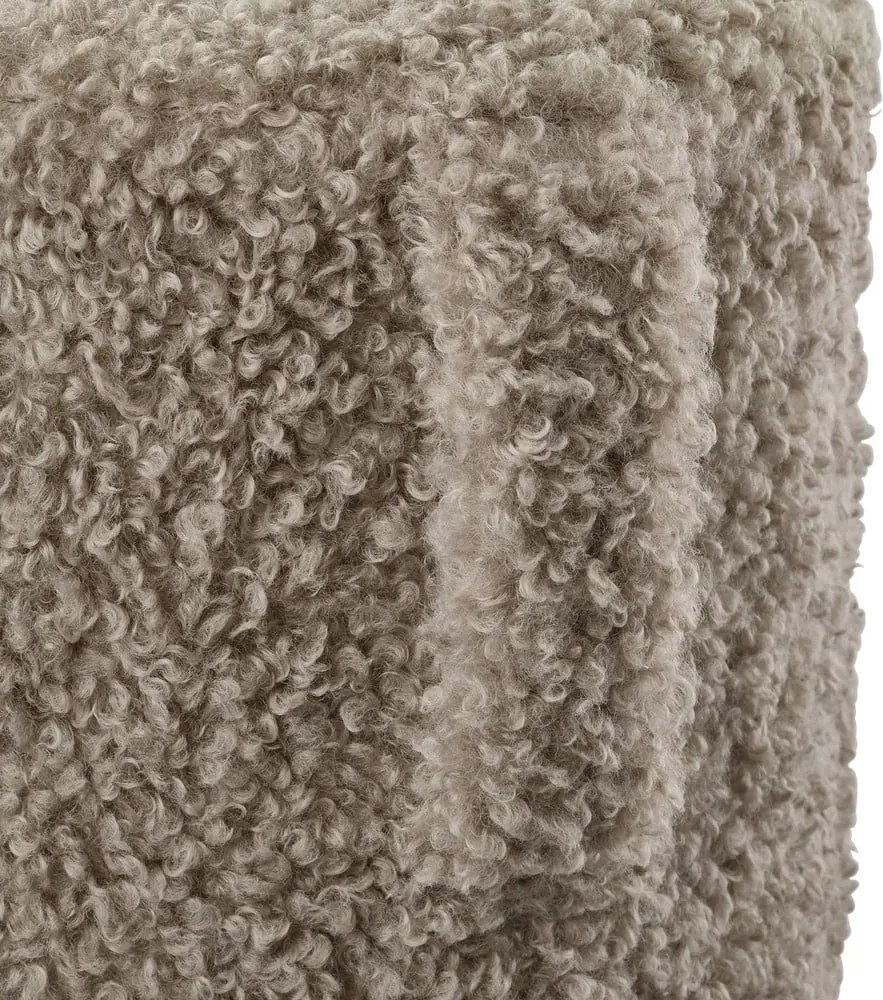 Poggiapiedi marrone con rivestimento in bouclé Teddy – Blomus