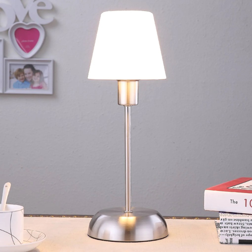 Lindby Gregor - lampada da tavolo con diffusore in vetro
