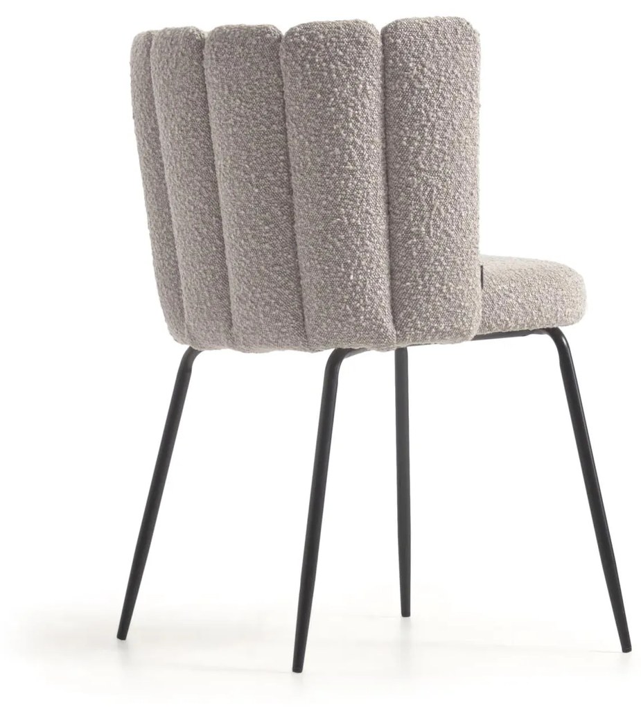 Kave Home - Sedia Aniela in shearling grigio chiaro e metallo con finitura nera FR