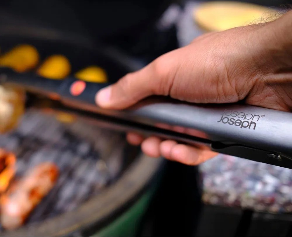 Set di utensili per grigliare 4 pz GrillOut – Joseph Joseph