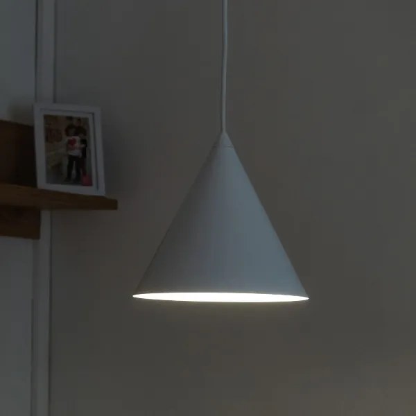 Lampada a sospensione con cavo ETNA II 1xE27/15W/230V Ø 18,5 cm bianca