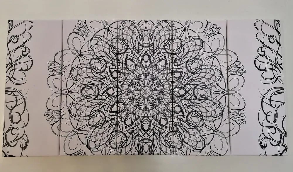 Quadri 5 pezzi – Mandala floreale astratta in bianco e nero