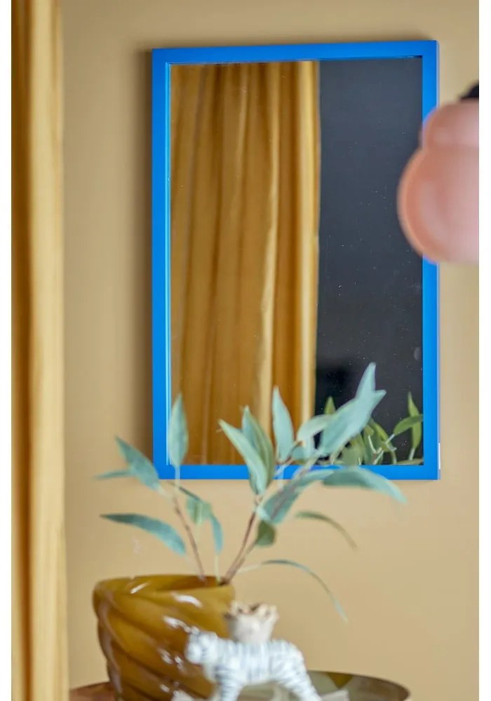 Specchio da parete con cornice in legno 40x60 cm Atle - Bloomingville