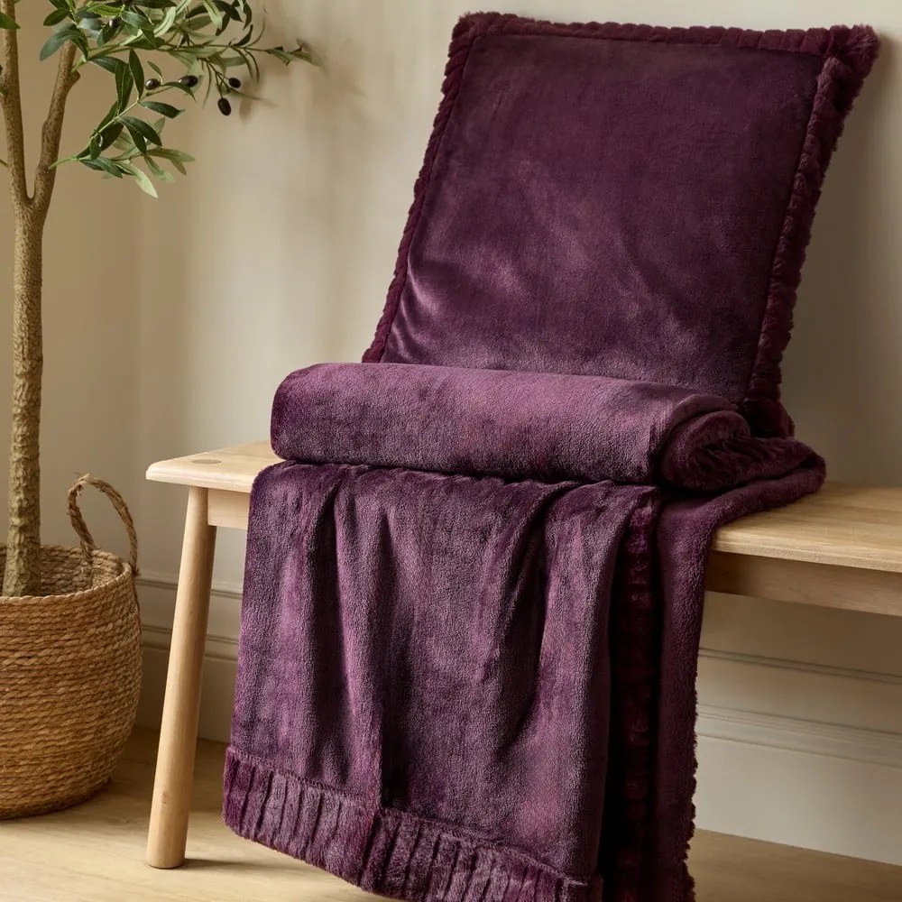 Cuscino decorativo in micropile 55x55 cm Velvet and Faux Fur – Catherine Lansfield