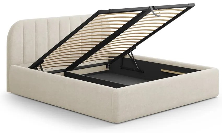 Letto matrimoniale imbottito color crema con contenitore con rete inclusa 200x200 cm Juno – Windsor &amp; Co Sofas