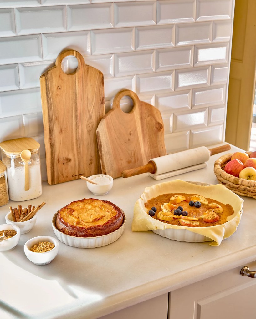 Kave Home - Set Sheilyn di 2 teglie da forno beige Ø 19 cm / Ø 27 cm