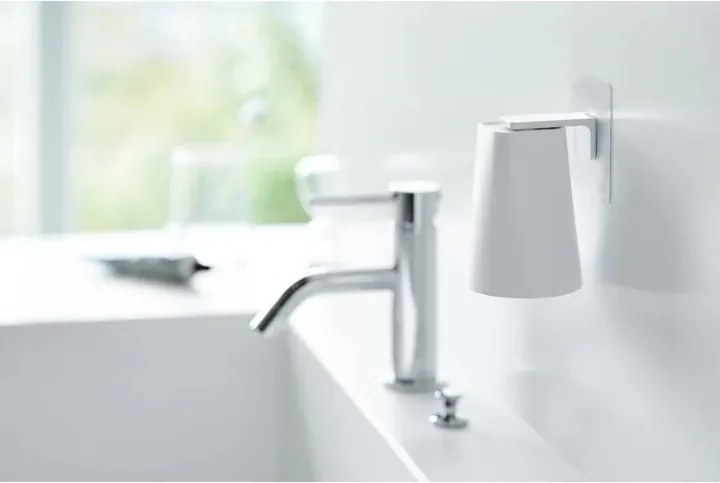 Porta dispenser per sapone bianco autoportante in plastica con tazza Film Hook - YAMAZAKI