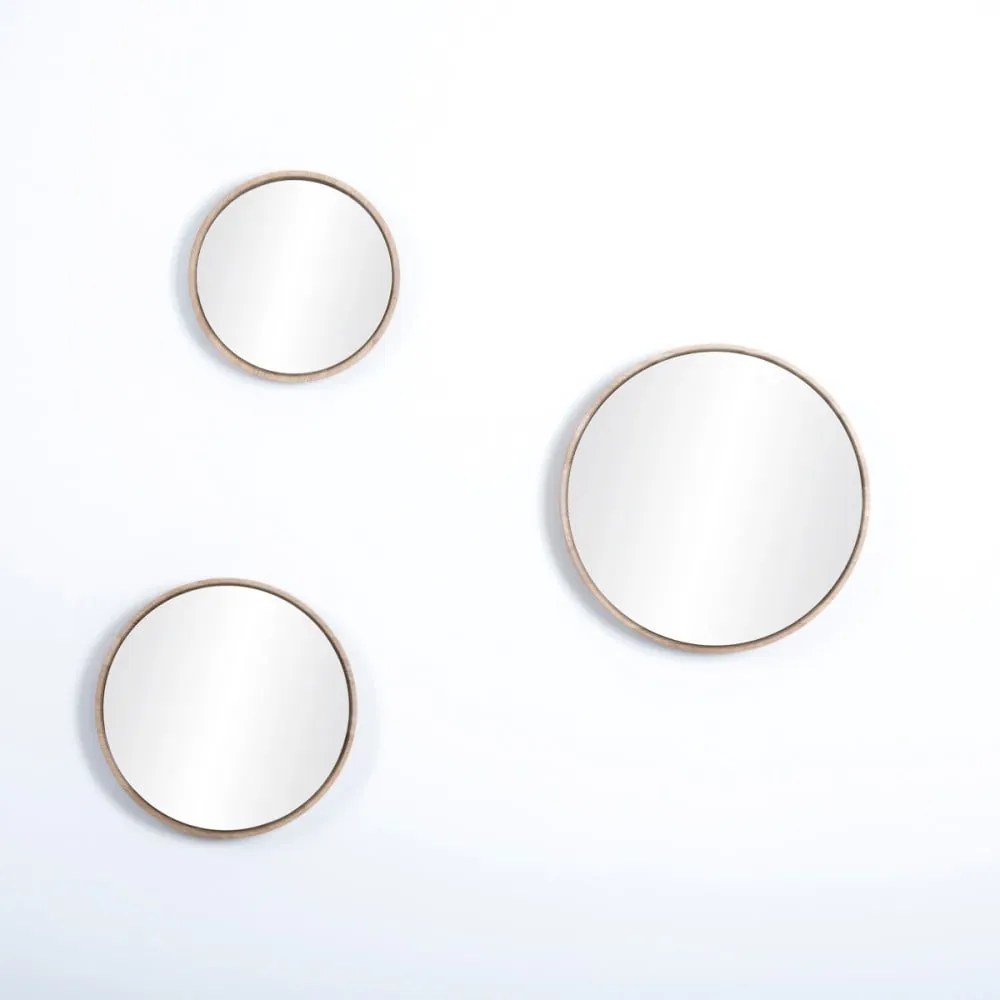 Specchio da parete con cornice in rovere massiccio , ⌀ 32 cm Look - Gazzda