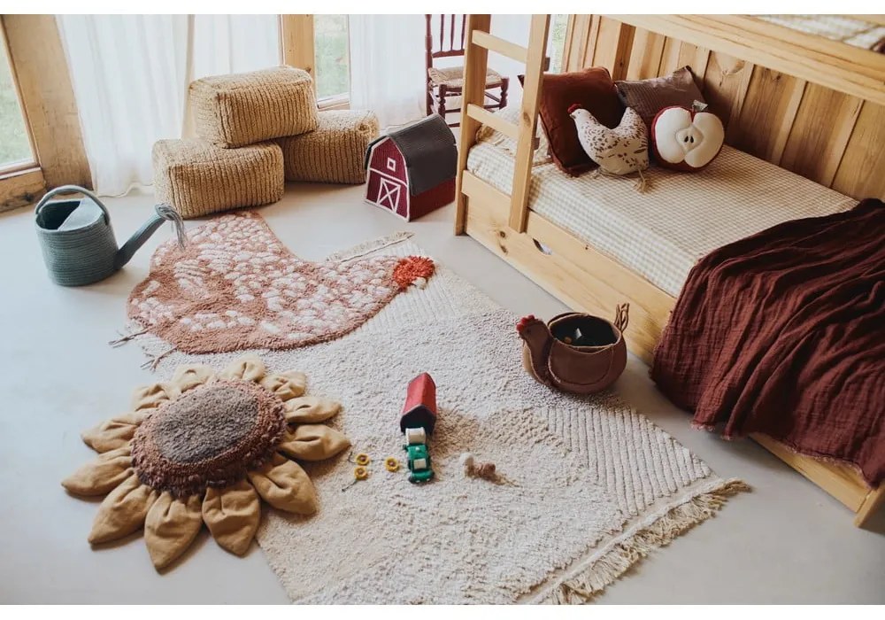 Tappeto marrone lavabile in cotone tessuto a mano 110x100 cm Chicken - Lorena Canals