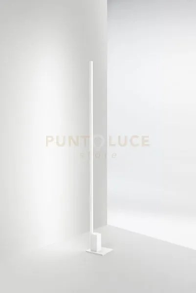 Piantana in metallo colore bianco syncro led 30w cct 3000k 4000k 60...