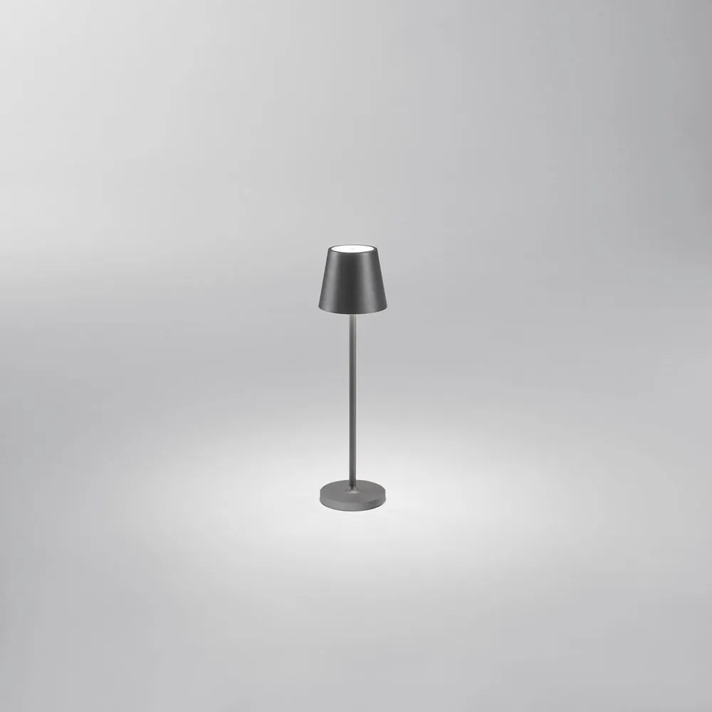 MINI DIVA Lampada da tavolo ricaricabile a batterie in alluminio pressofuso verniciato a polvere per uso interno/esterno