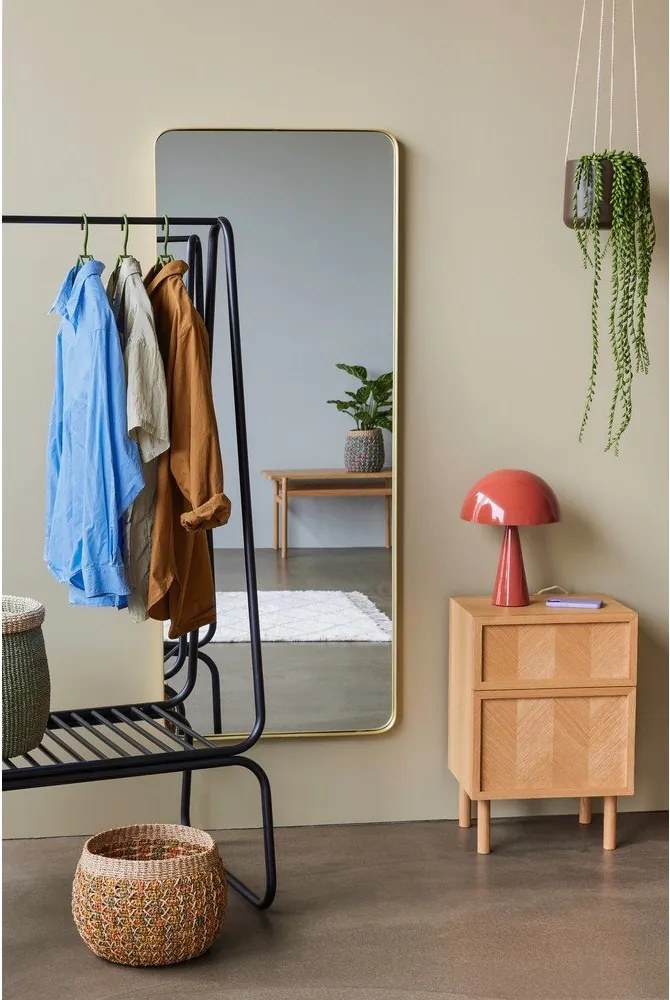 Comodino in legno di quercia naturale con motivo a spina di pesce Herringbone - Hübsch