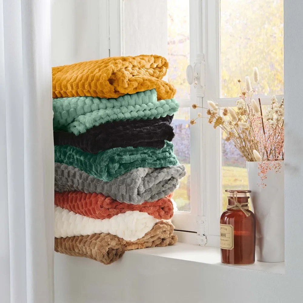 Coperta verde in microflanella 125x150 cm Mini Frosty – douceur d'intérieur