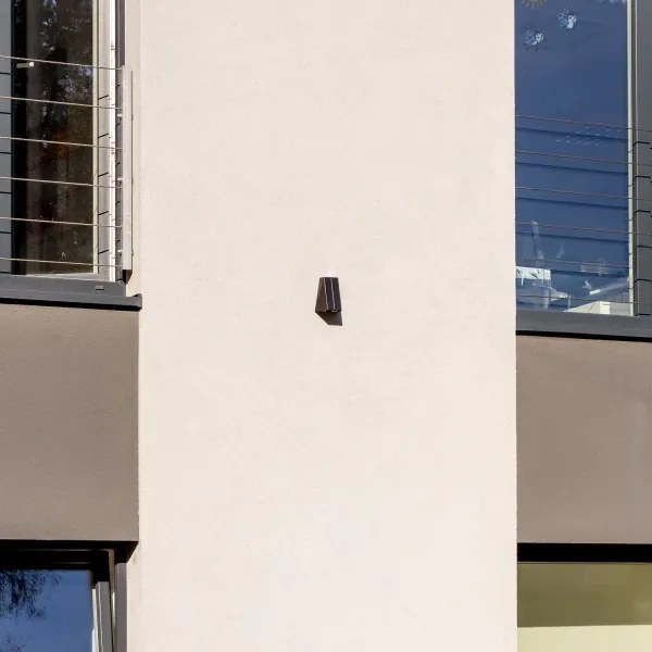 Brilagi - Applique a LED solare PYRAMID LED/2W/3,2V 1300 mAh IP54