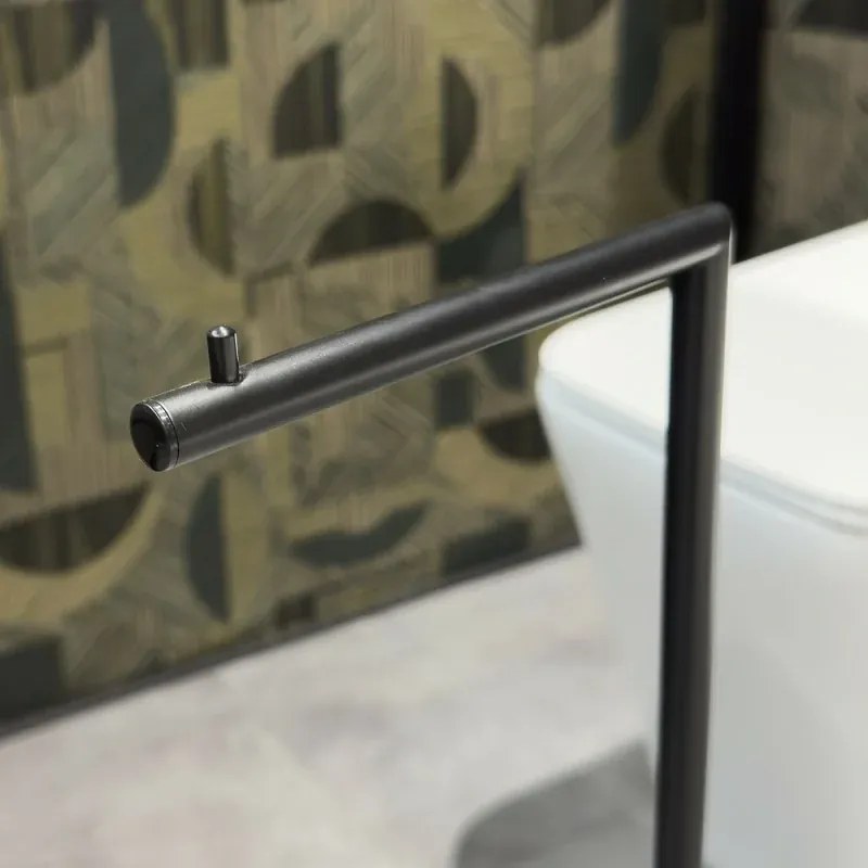 Piantana porta rotolo e scopino da appoggio in acciaio nero opaco Style