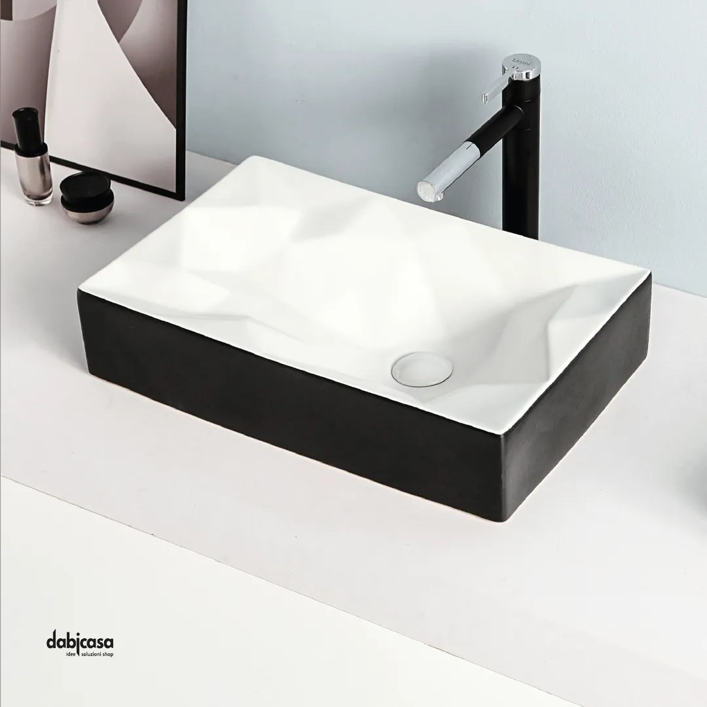 Lavabo D'Appoggio Rettangolare "Break The Rules" Da 56x35,5 Cm Nero Lucido/Bianco Lucido