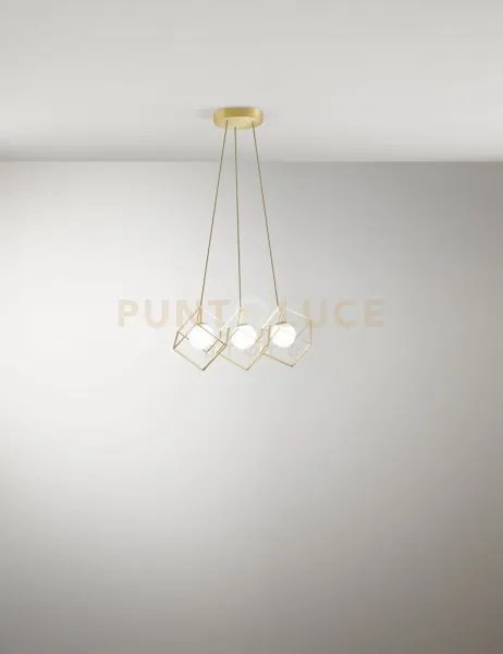 Sospensione in metallo colore oro cube  3 luci attacco g9 d.45cm