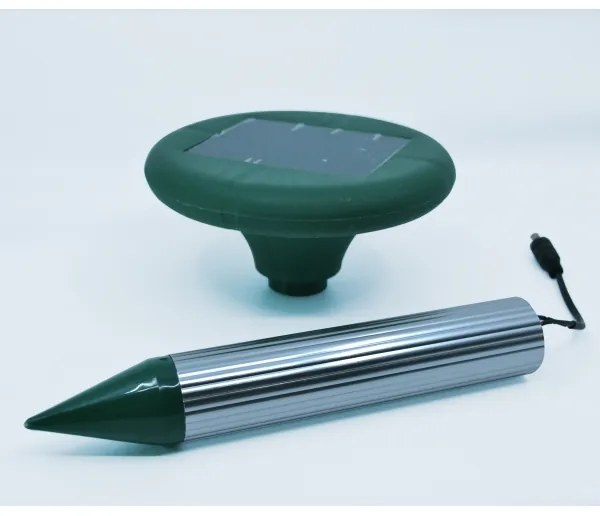 Scaccia talpe solare