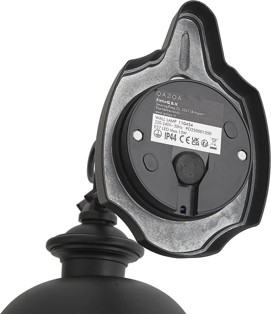 Lampada da parete classica da esterno nera con plastica IP44 - Genoa