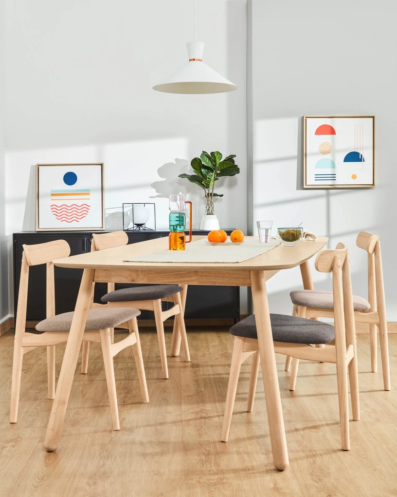 Kave Home - Sedia Nayme beige con impiallacciatura in frassino e gambe in legno massello di caucciù