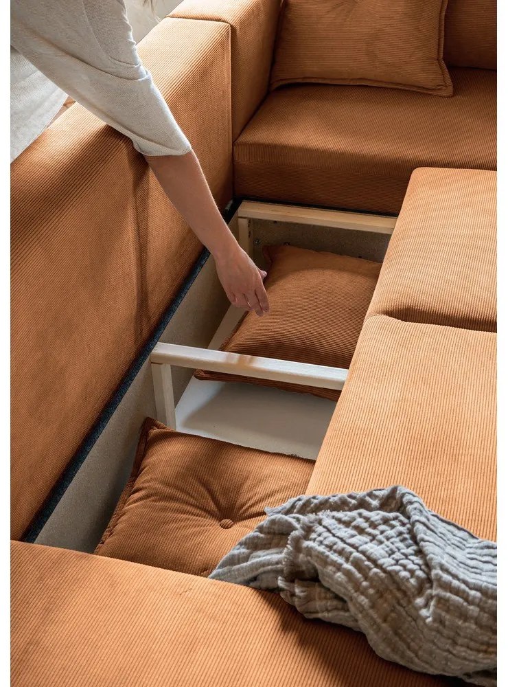 Divano letto angolare in velluto a coste color mattone (angolo destro a forma di U) Lazy Lukka - Miuform