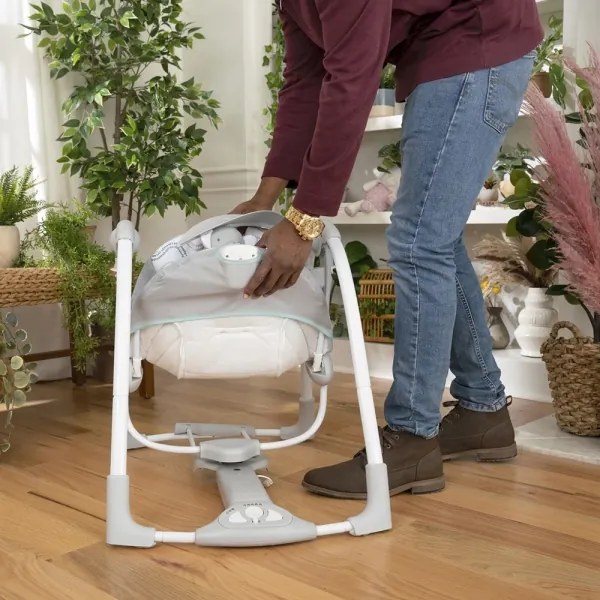 Ingenuity - Altalena vibrante 2in1 SWELL con melodia 4xD + 1xC