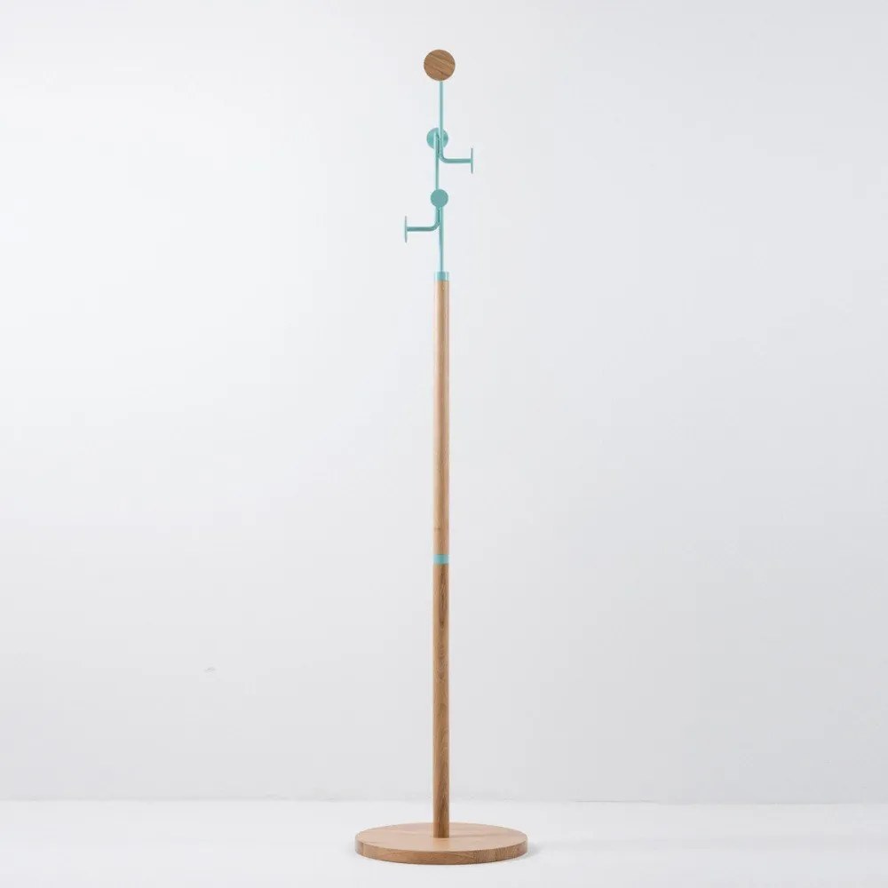 Appendiabiti in legno massiccio di quercia con dettagli blu Hook - Gazzda